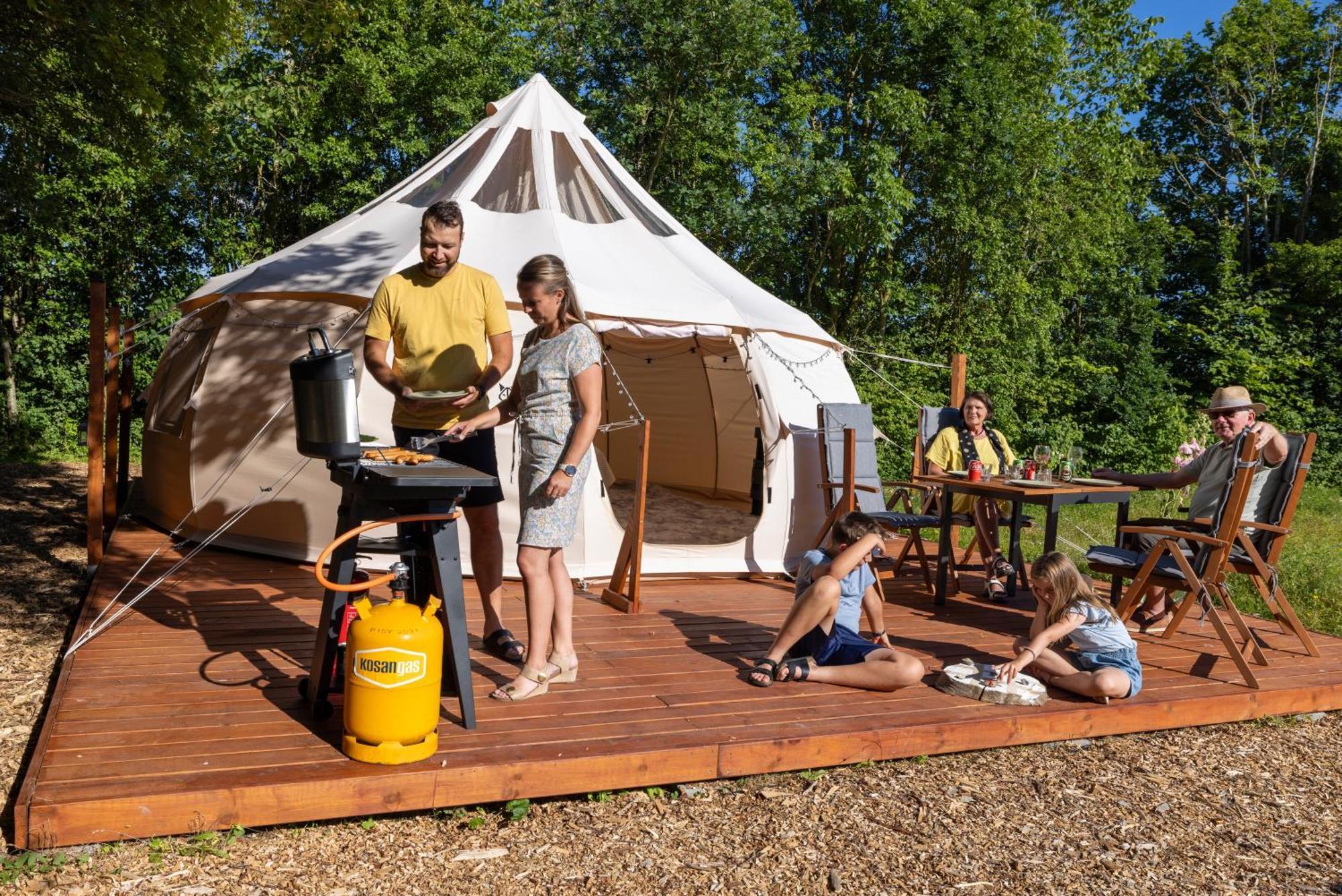 Holmegaard Vin Og Glamping Hotell Dannemare Eksteriør bilde
